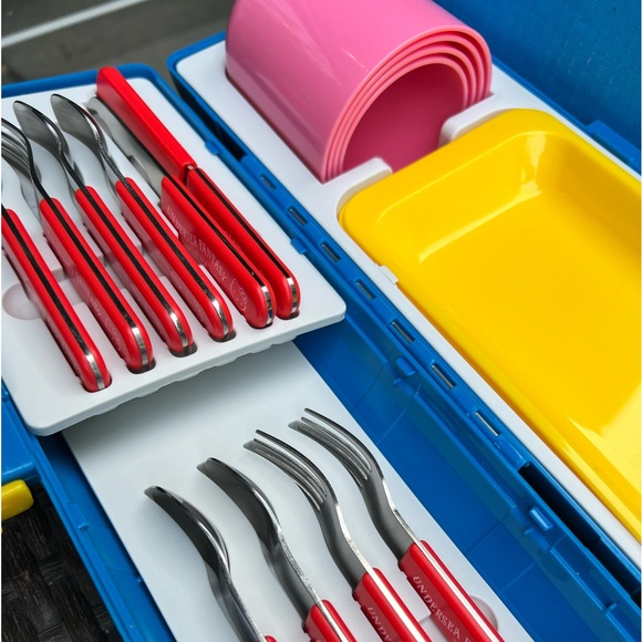 Sanrio Undersea Fantasy Picnic Set, Vintage - Picture 6 of 8